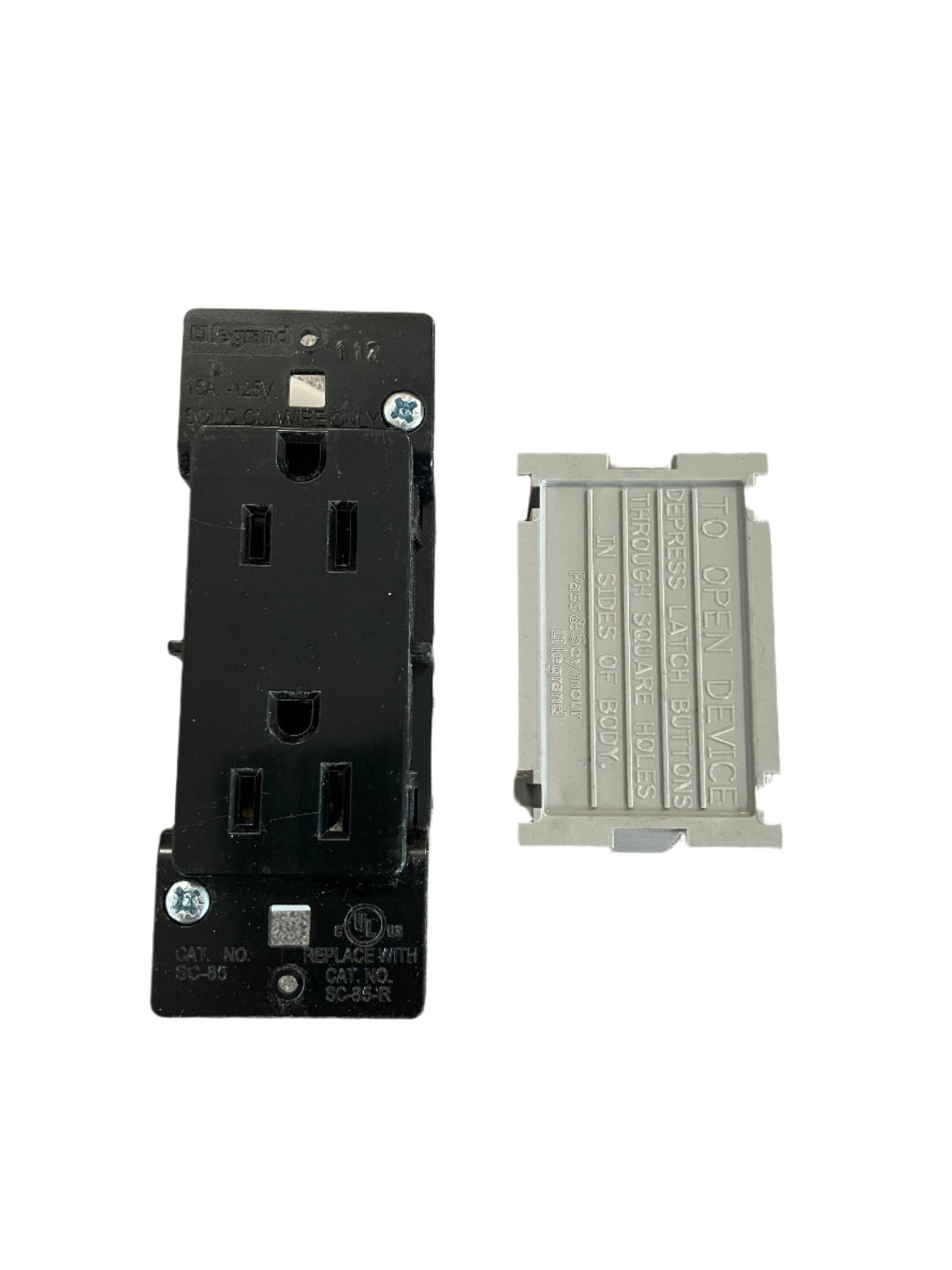 Pass & Seymour 15A Decorator Receptacle, Flush Mounted, Self-Contained Device