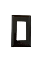 Pass & Seymour Single Gang Decorator Self-Contained Device Snap-On Wall Plate