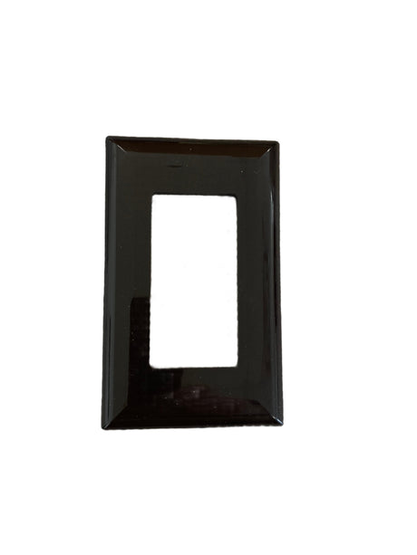 Pass & Seymour Single Gang Decorator Self-Contained Device Snap-On Wall Plate